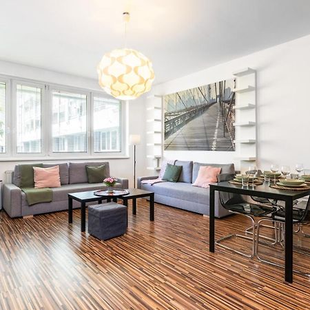 Urbanelegance Escape, Top Location, Private Parking Bratislava Bagian luar foto